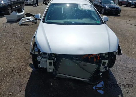 2017 Hyundai Sonata Hybrid Limited z USA, uszkodzony, nr VIN KMHE34L31HA067220